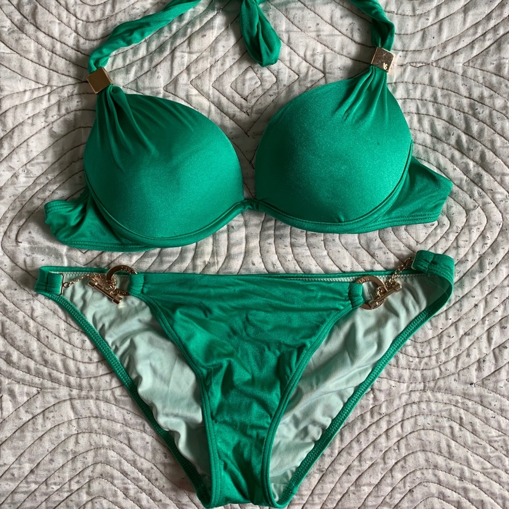 Victoria’s Secret swim